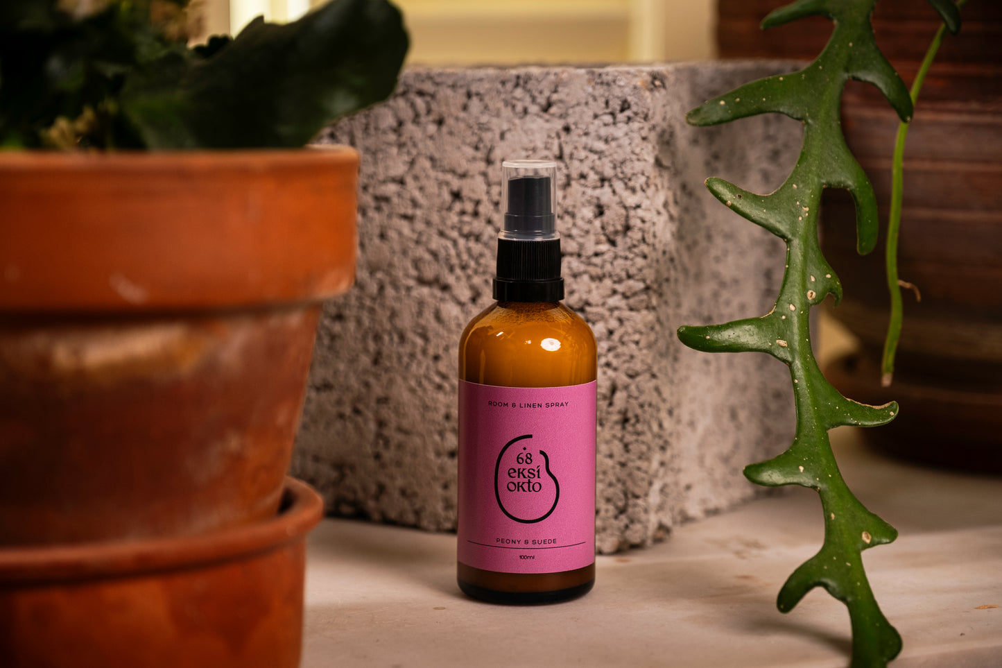 Room & Linen Spray - Peony & Suede | 100ml