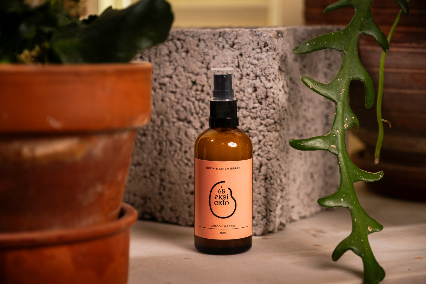 Room & Linen Spray - Woody Peach | 100ml